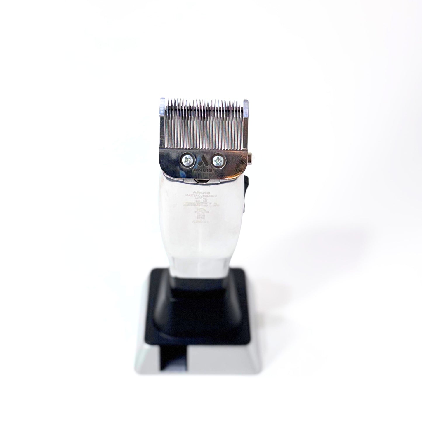 Andis Master Cordless Clipper Metal blade view