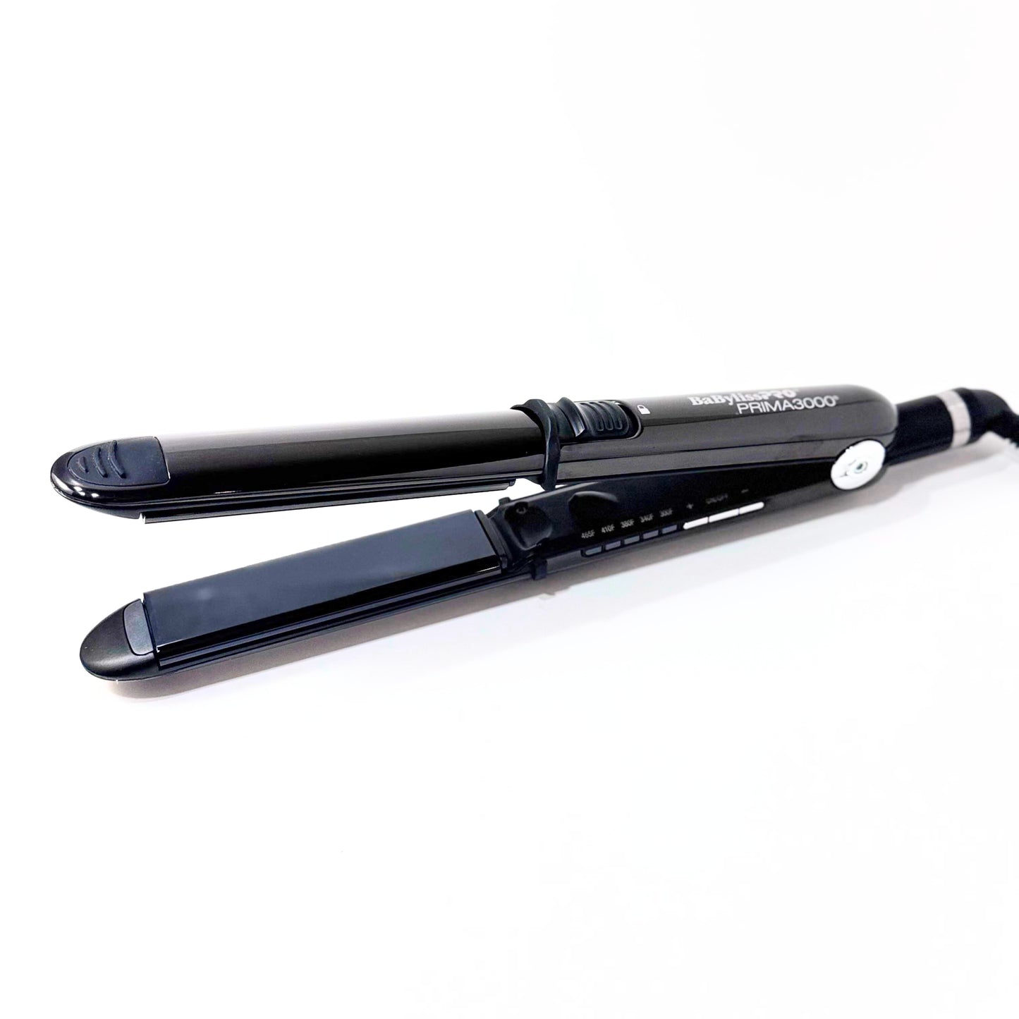 BaBylissPRO Prima 3000 Black Stainless Steel Flat Iron BNTBK3000TUC open 