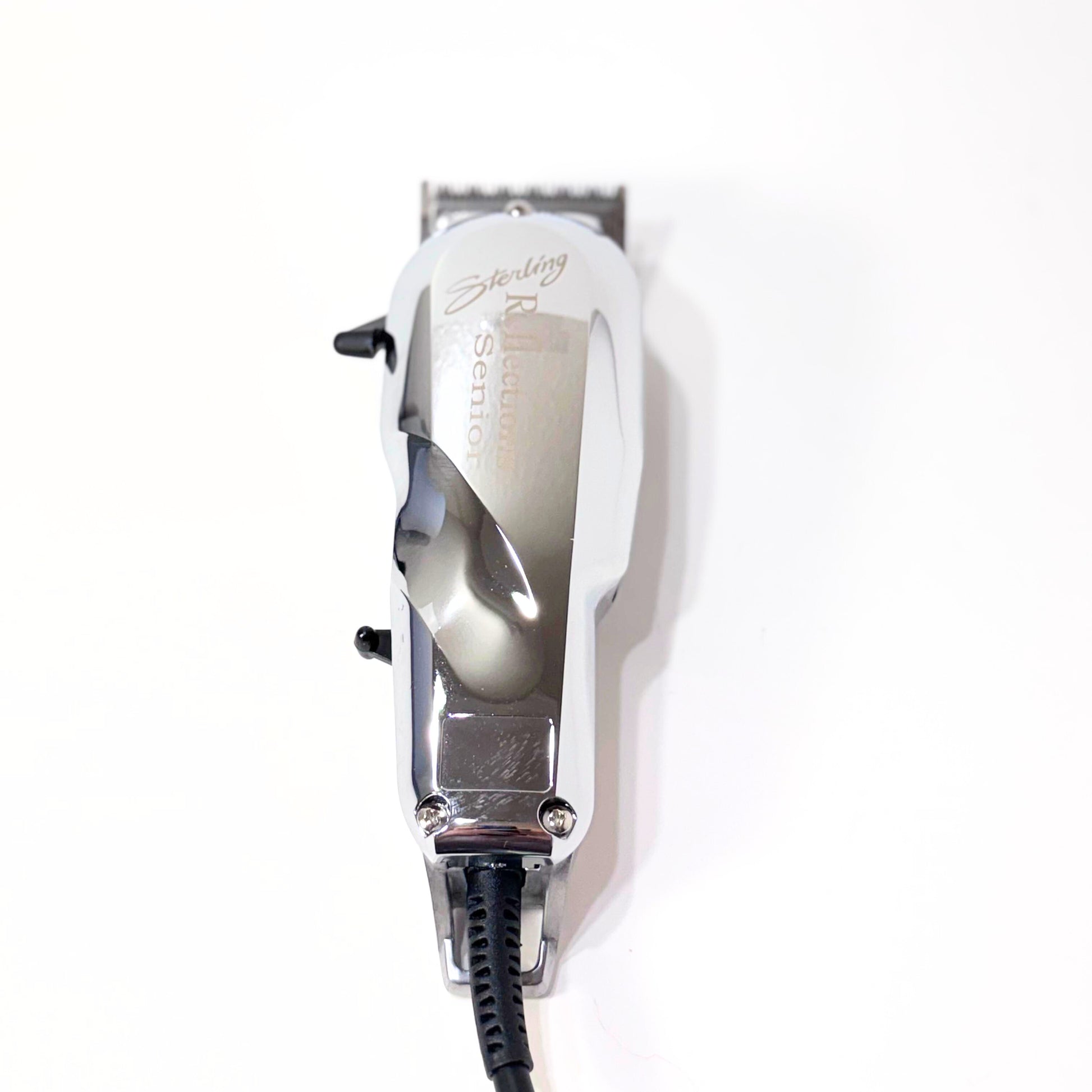 Wahl Reflections senior clipper laying flat
