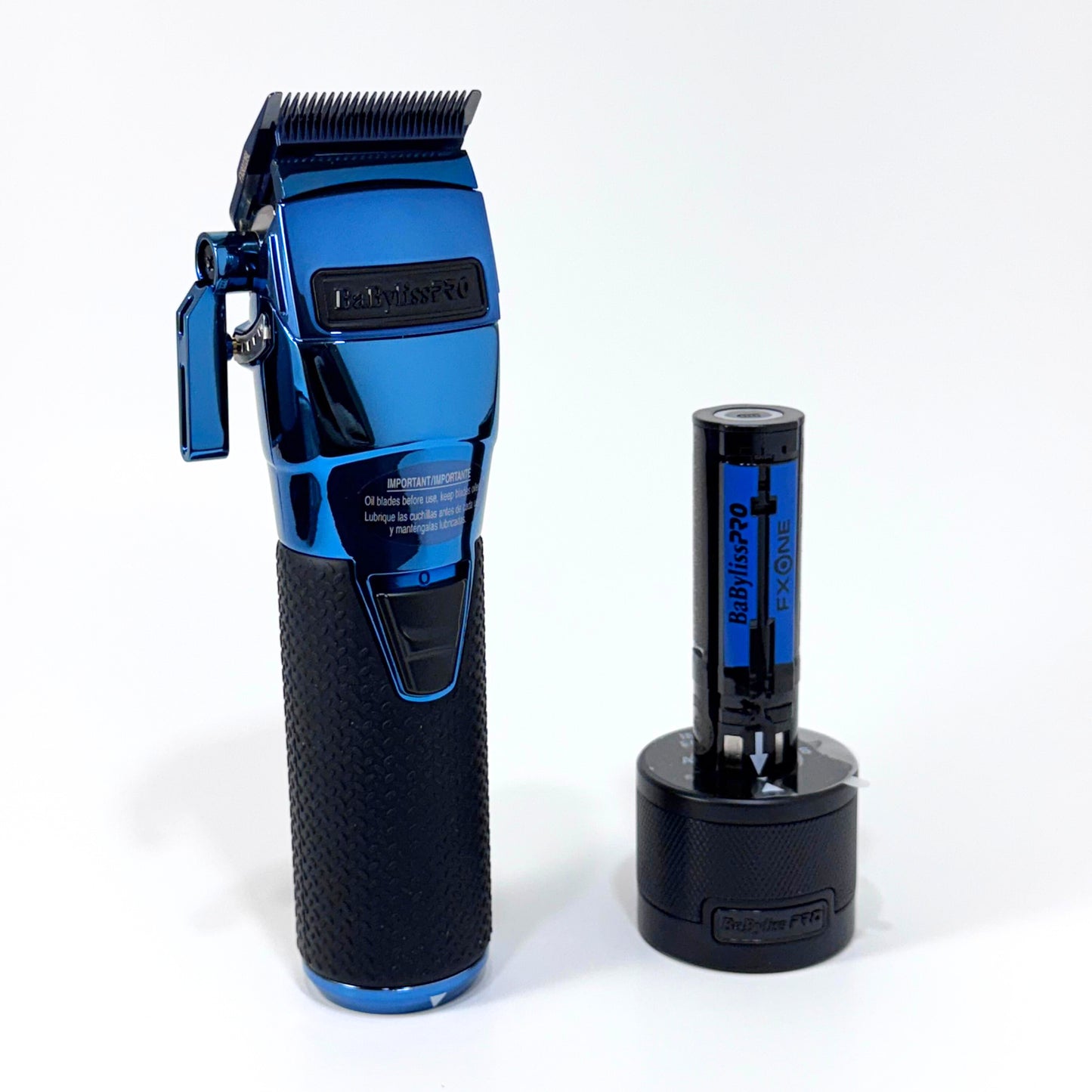 babylisspro fx899bl standing with battery and charger